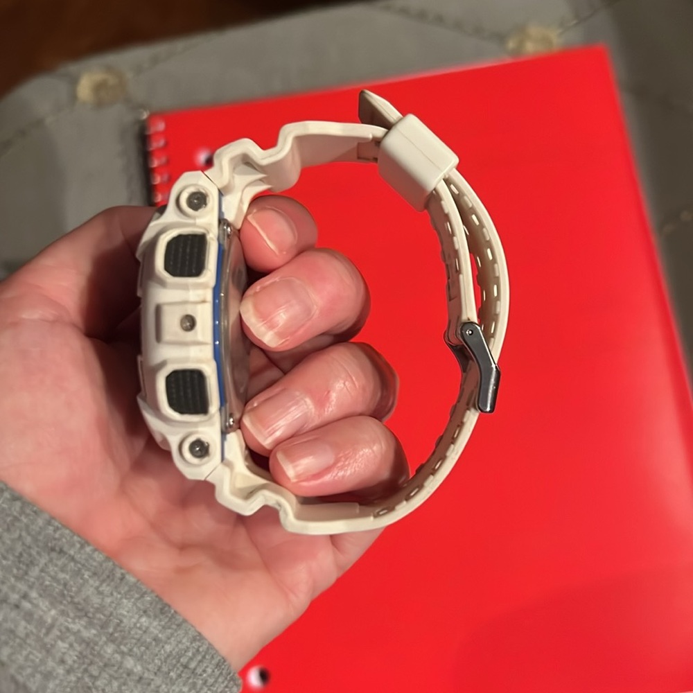 G-Shock Watch - Picture 2 of 6